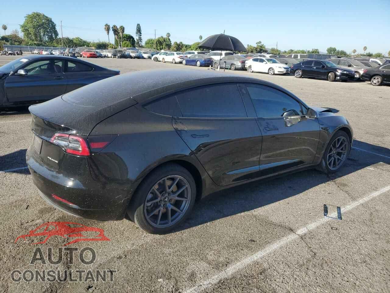 TESLA MODEL 3 2021 - 5YJ3E1EB0MF998107
