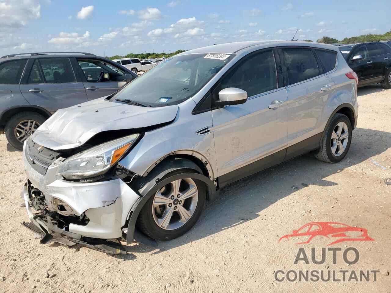 FORD ESCAPE 2016 - 1FMCU0GX6GUB06844