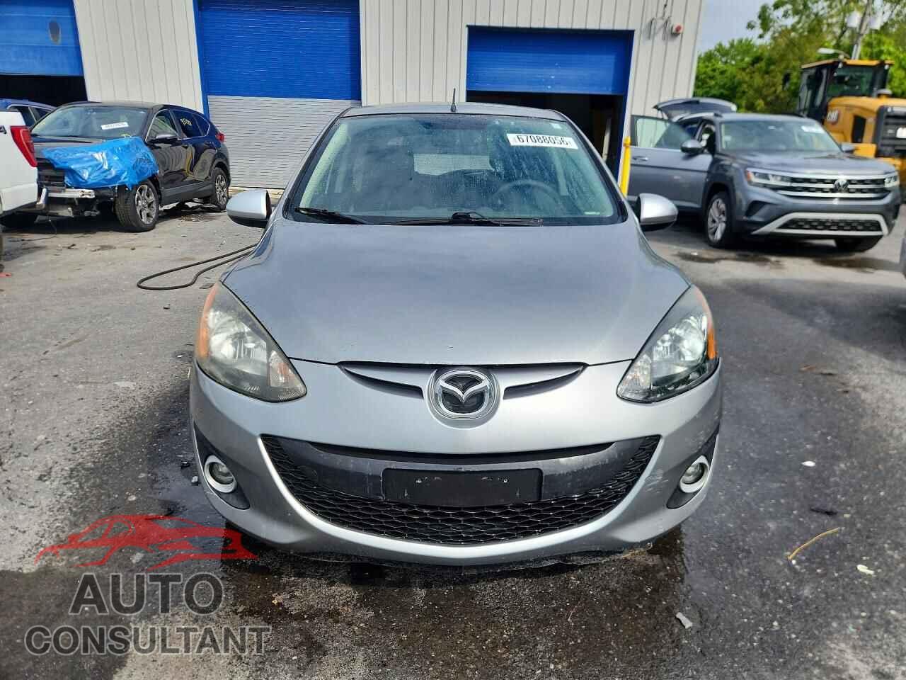 MAZDA 2 2011 - JM1DE1HY5B0102237