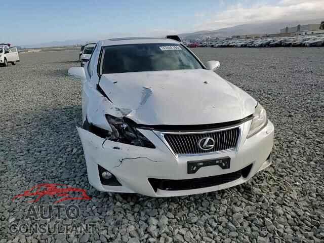 LEXUS IS 2012 - JTHBE5C25C5030590