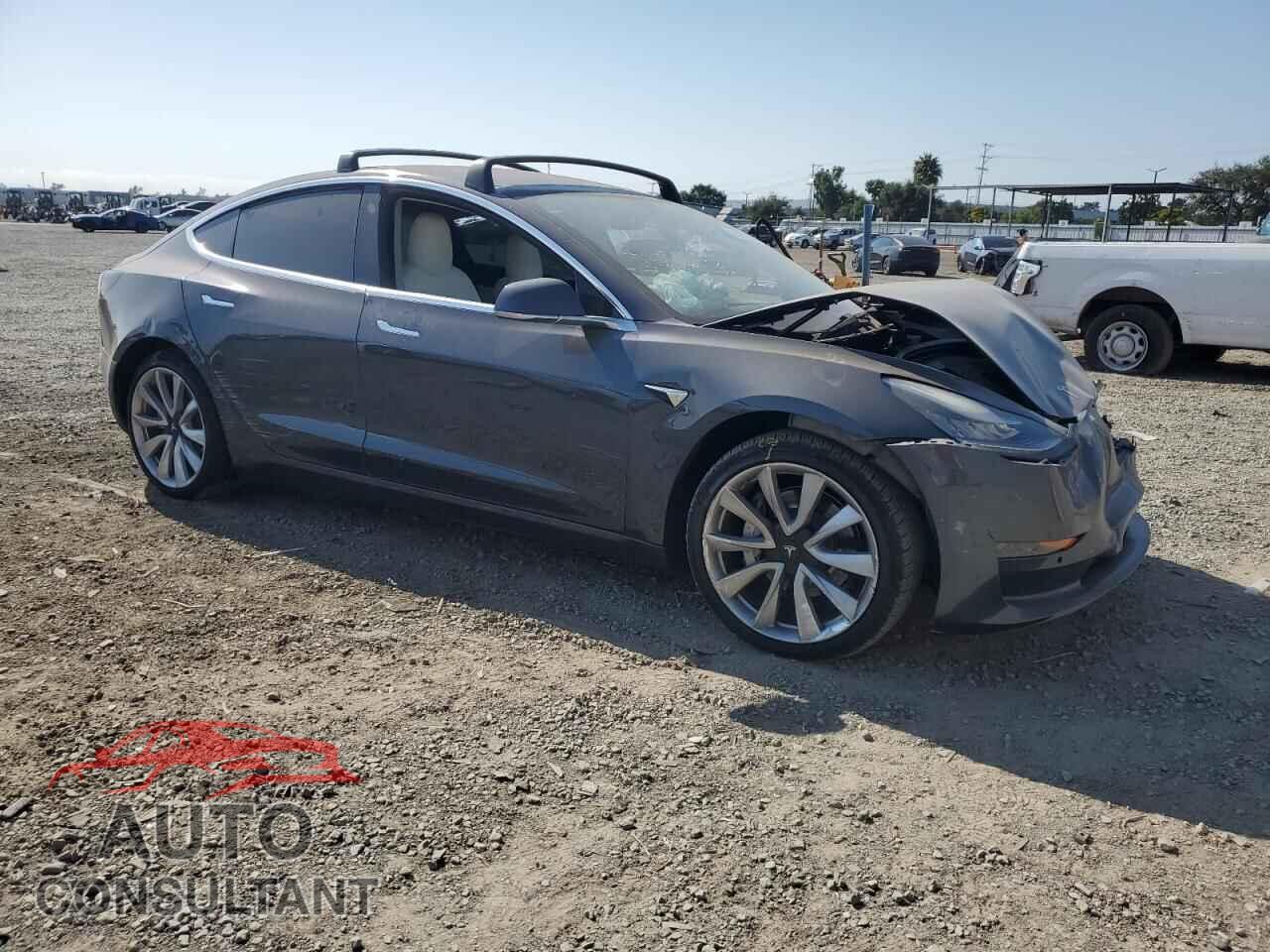 TESLA MODEL 3 2018 - 5YJ3E1EB8JF134997