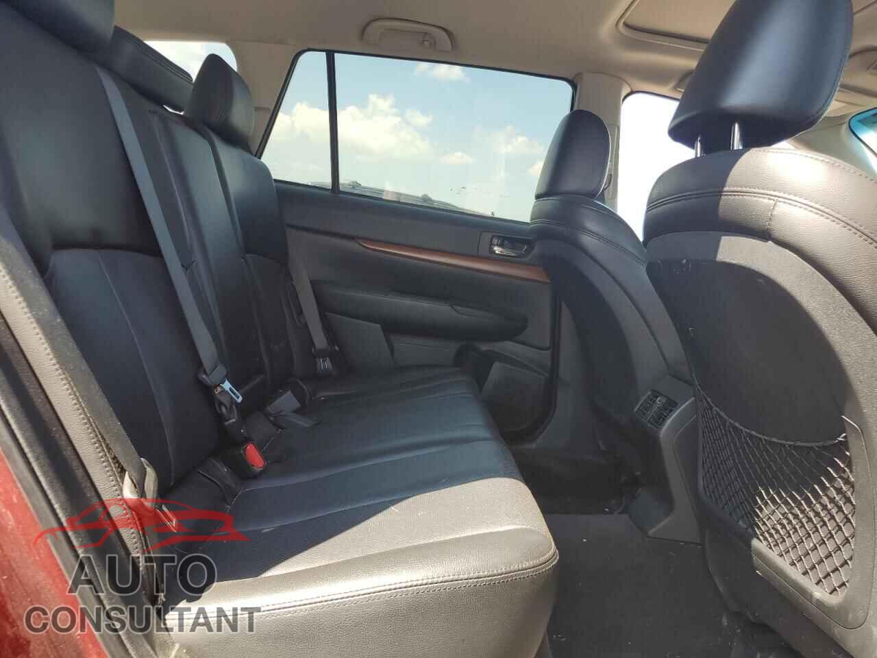 SUBARU OUTBACK 2013 - 4S4BRBLC1D3260875