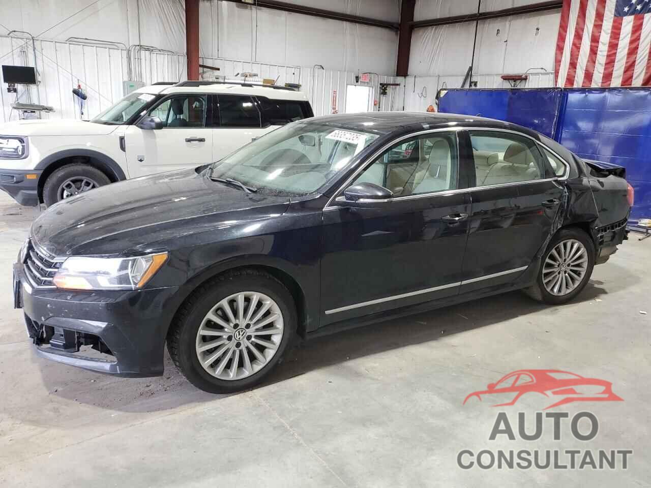 VOLKSWAGEN PASSAT 2017 - 1VWBT7A37HC032548