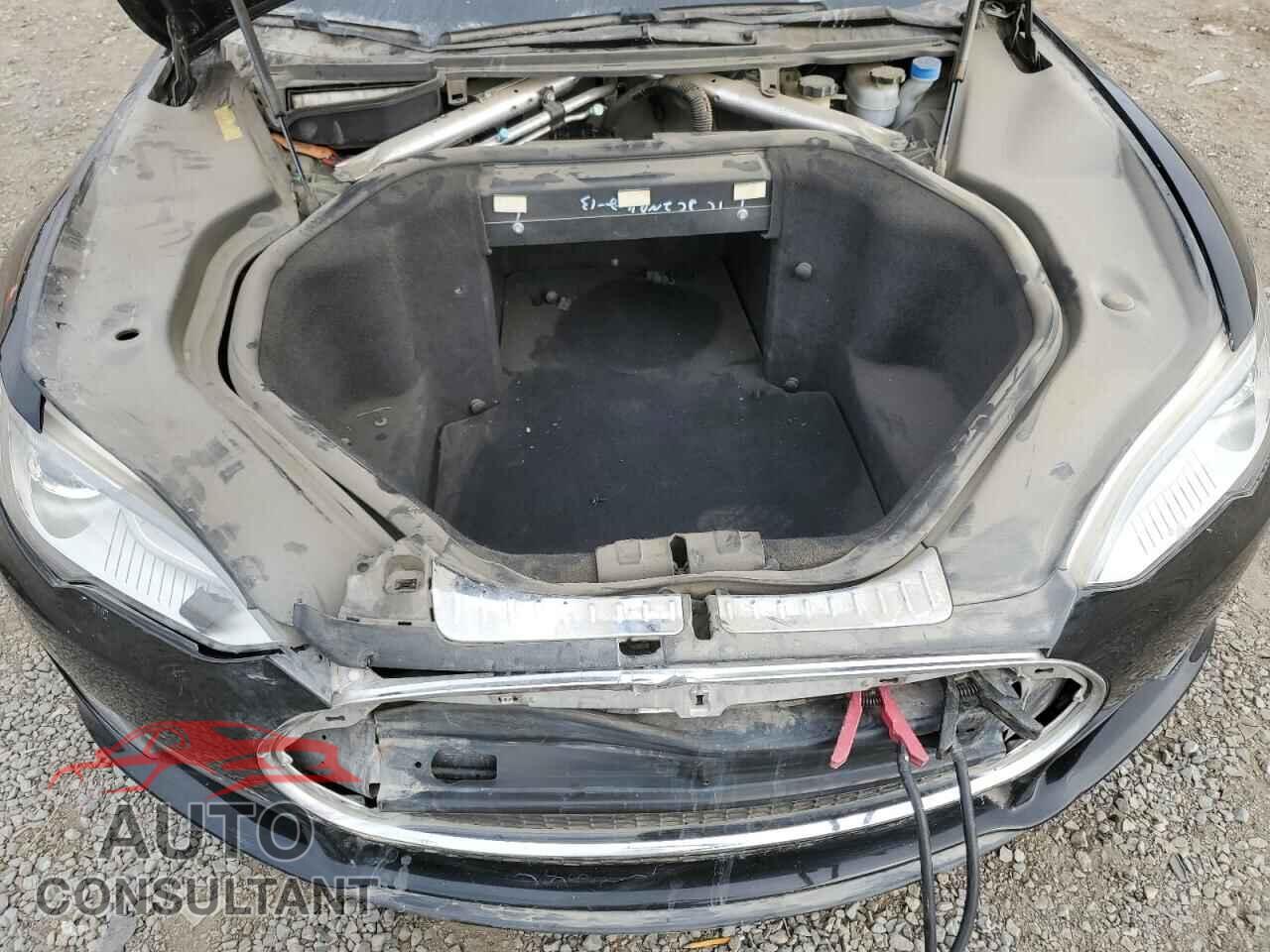 TESLA MODEL S 2013 - 5YJSA1DN7DFP07718