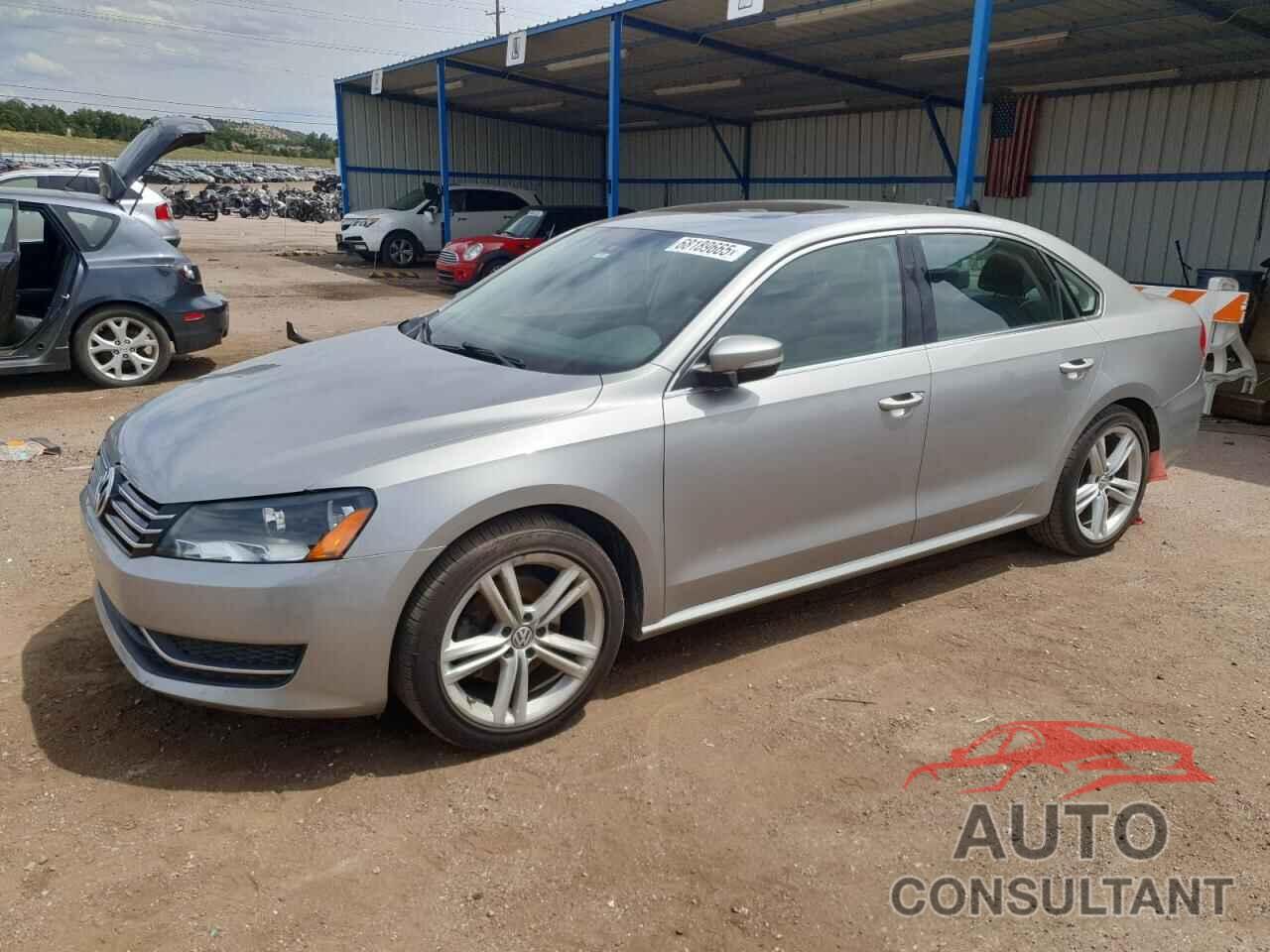 VOLKSWAGEN PASSAT 2014 - 1VWBS7A38EC036624