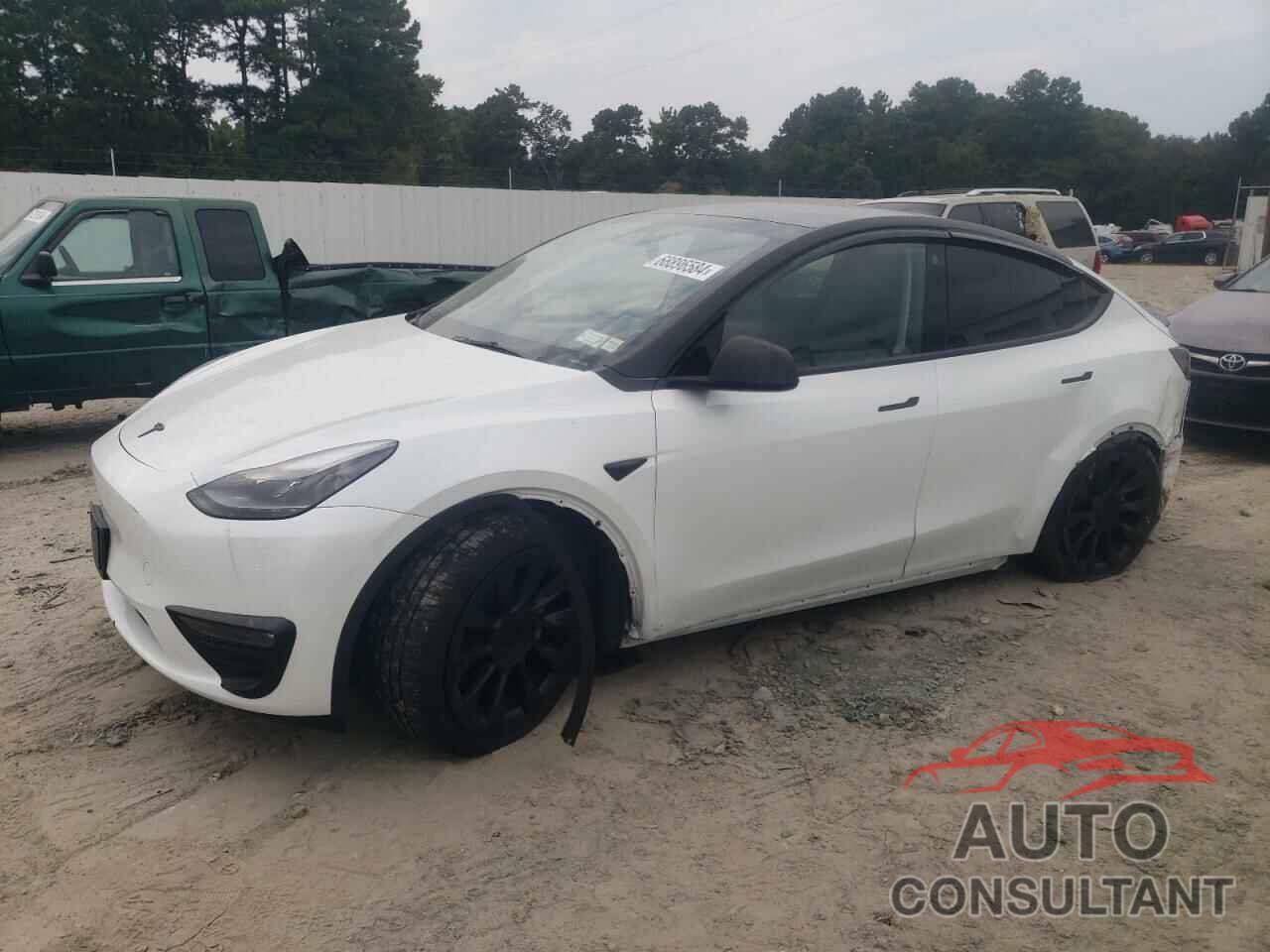 TESLA MODEL Y 2023 - 7SAYGAEE4PF775599