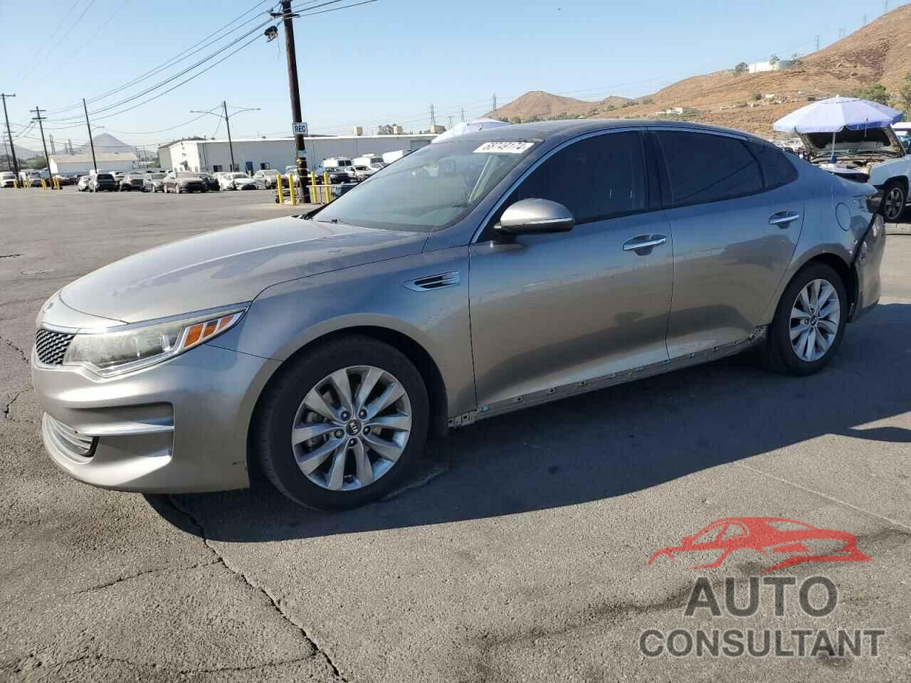 KIA OPTIMA 2018 - 5XXGU4L33JG201200