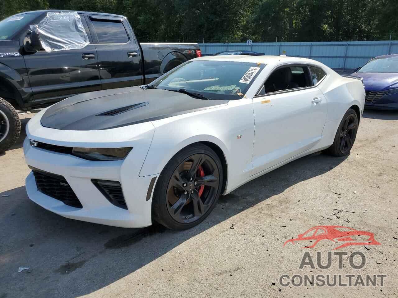 CHEVROLET CAMARO 2018 - 1G1FE1R71J0178351