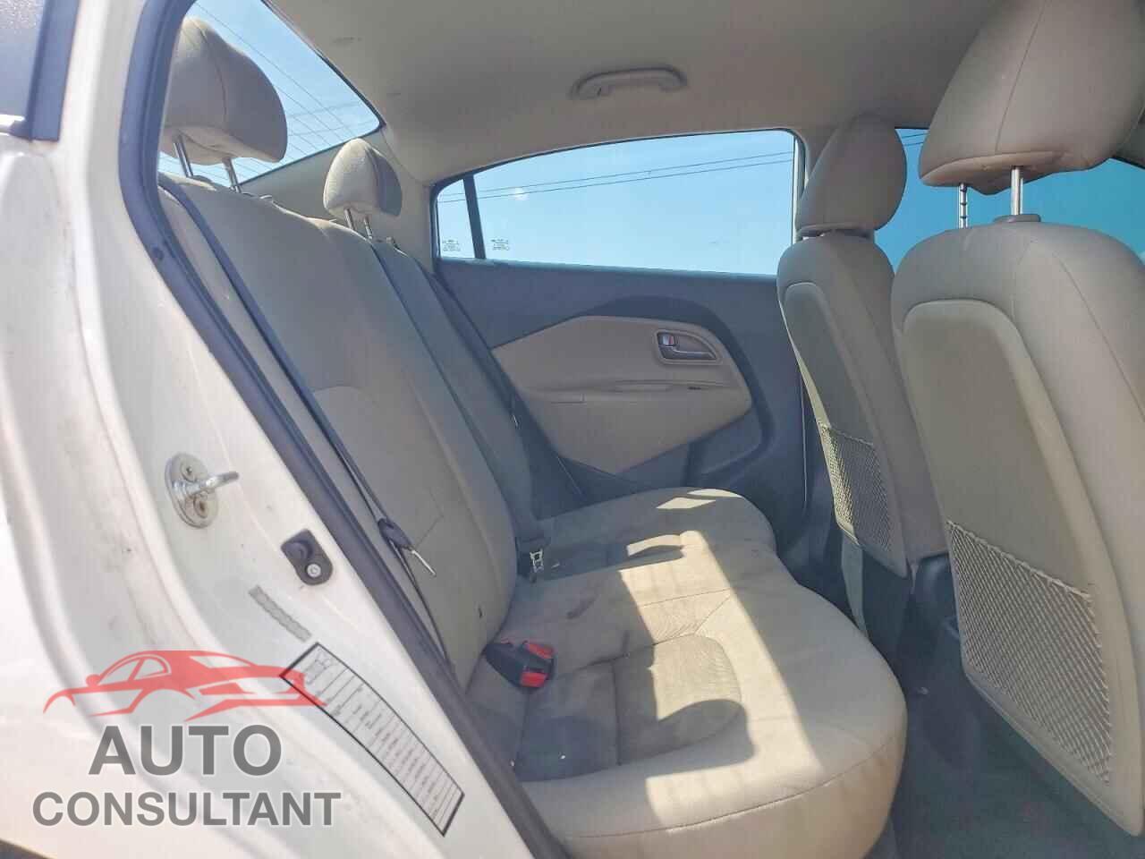 KIA RIO LX 2017 - KNADM4A33H6046675