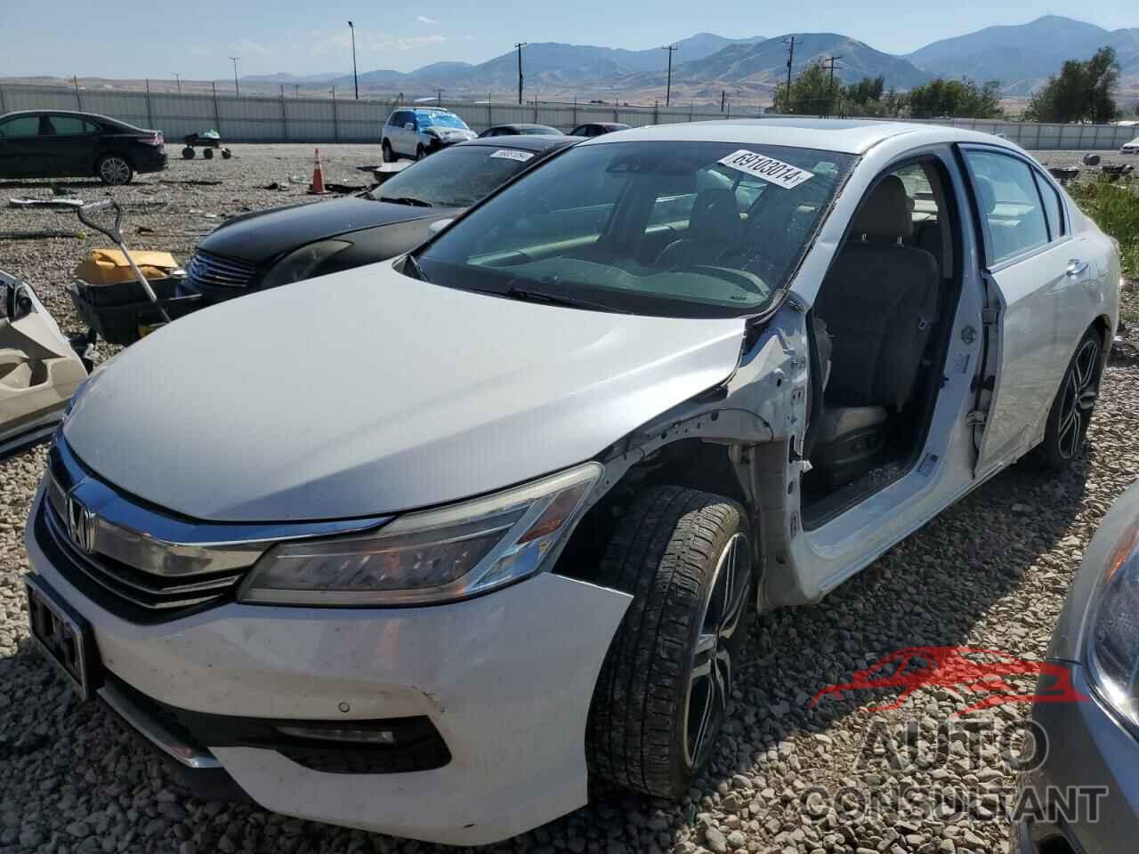 HONDA ACCORD 2017 - 1HGCR3F9XHA024033