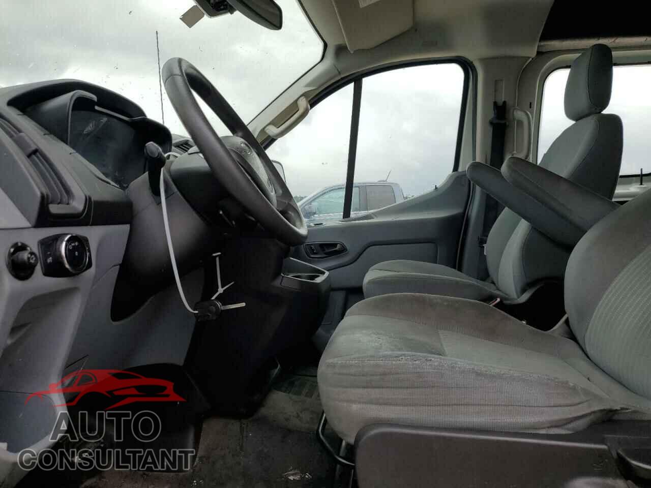 FORD TRANSIT 2016 - 1FTYR1ZM8GKA89853