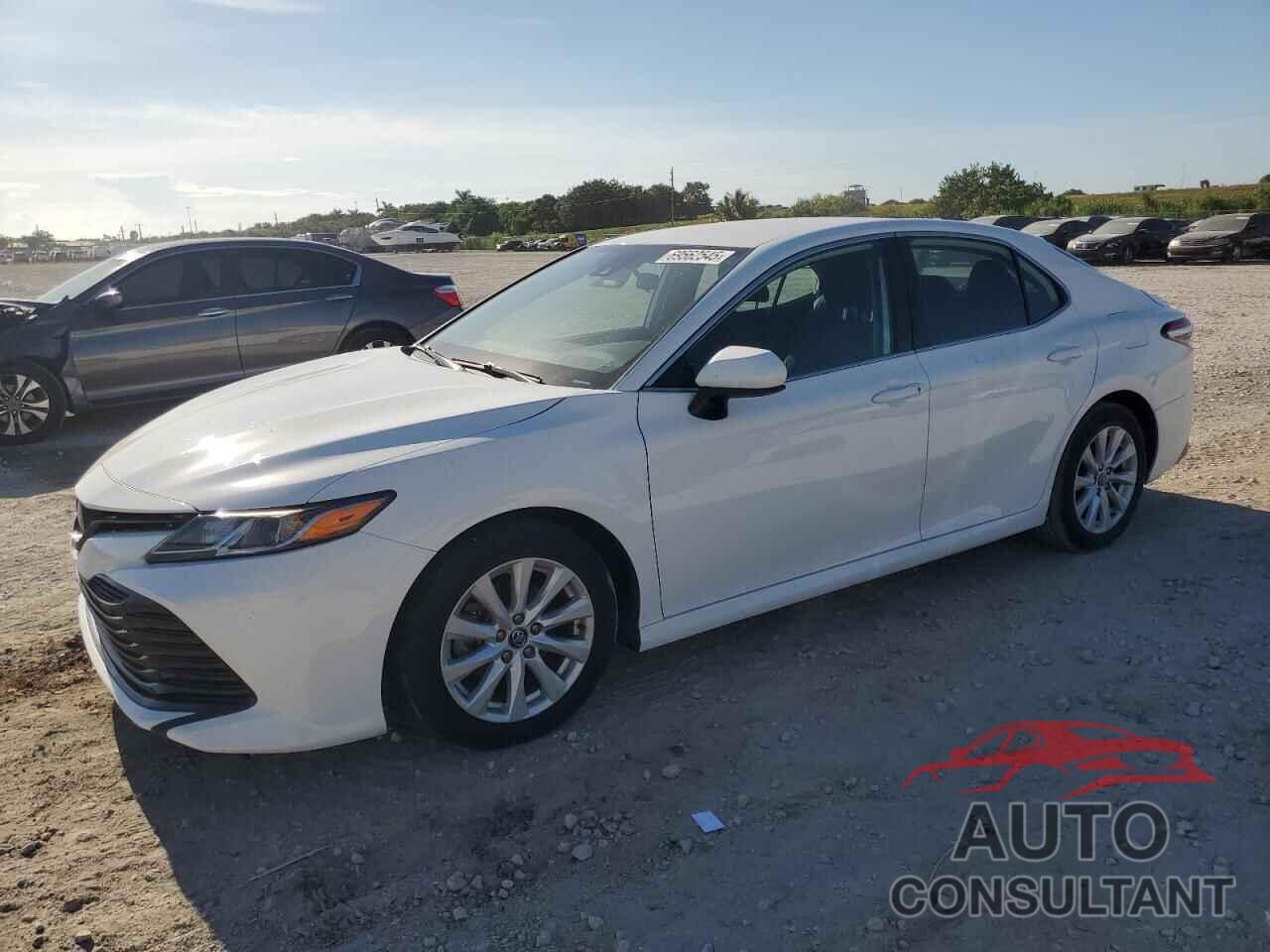 TOYOTA CAMRY 2020 - 4T1C11AK6LU335983
