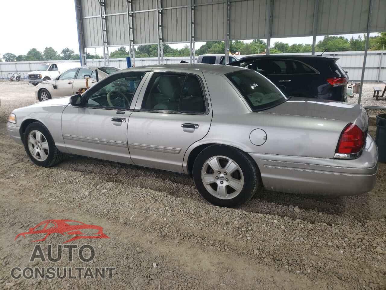 FORD CROWN VIC 2011 - 2FABP7EV5BX131355