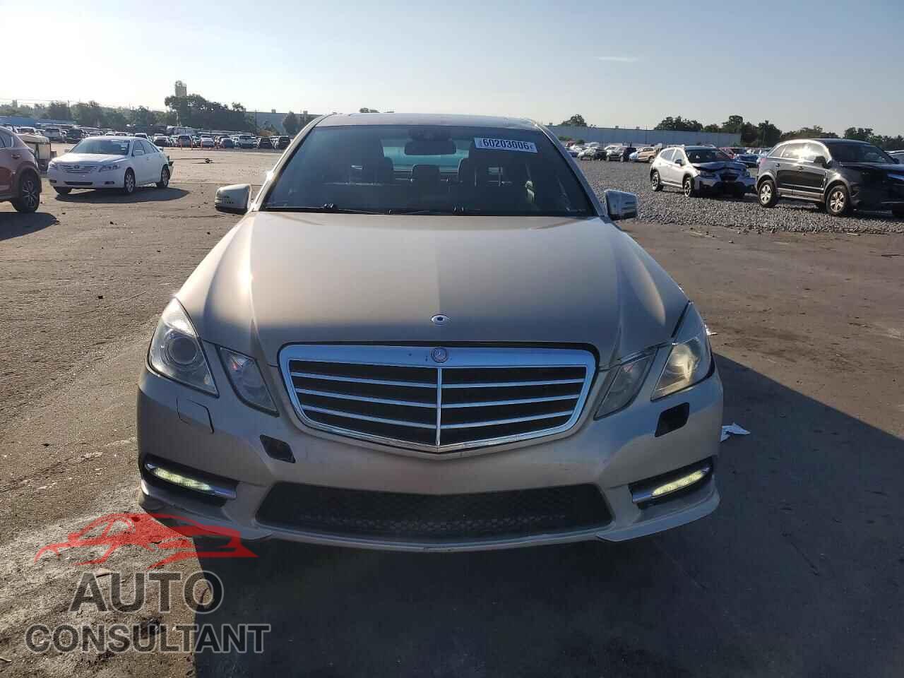 MERCEDES-BENZ E-CLASS 2012 - WDDHF5KB4CA588616