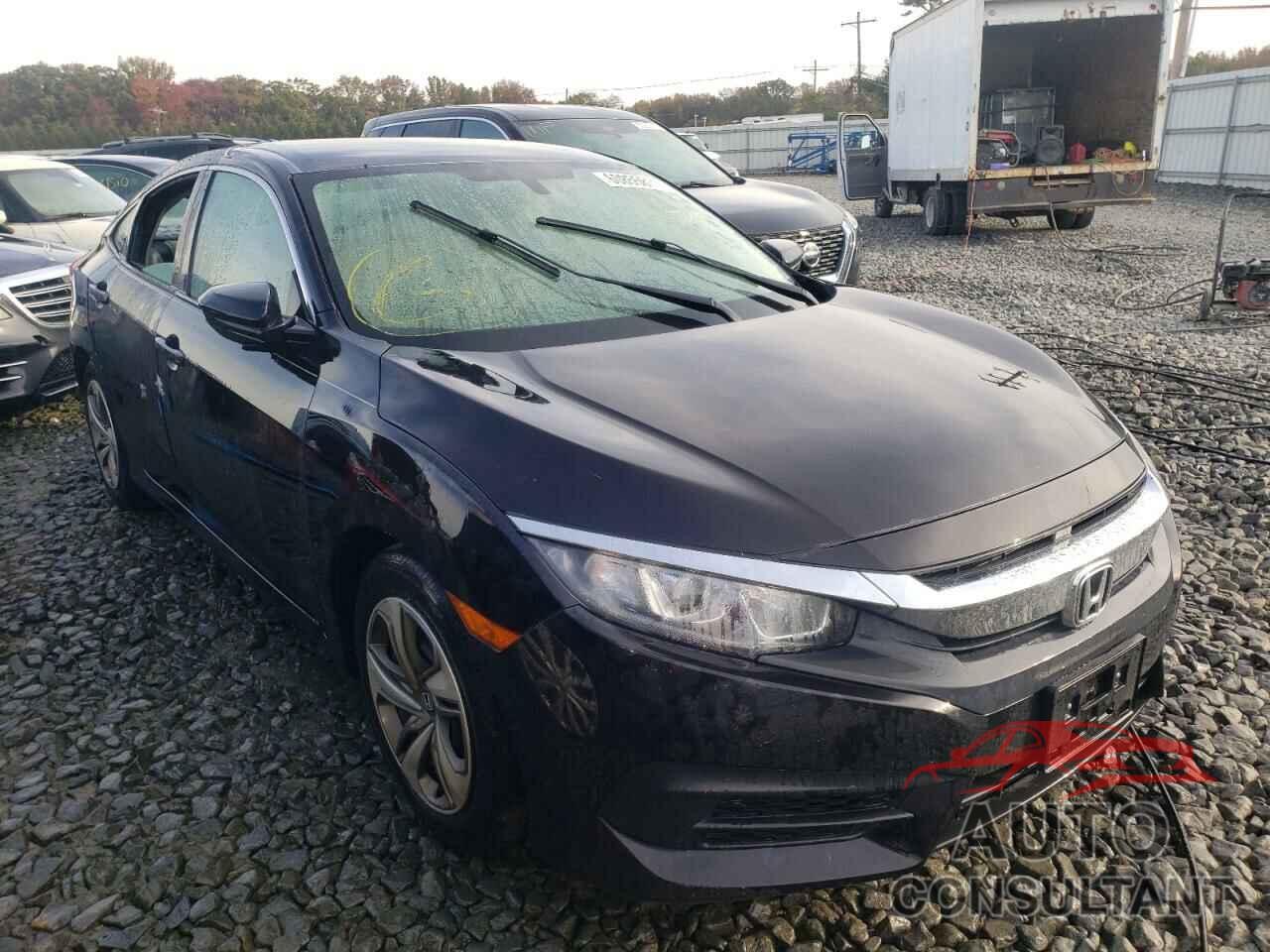 HONDA CIVIC 2018 - 2HGFC2F56JH587500