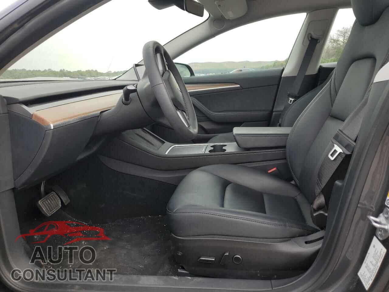 TESLA MODEL 3 2023 - 5YJ3E1EAXPF677557