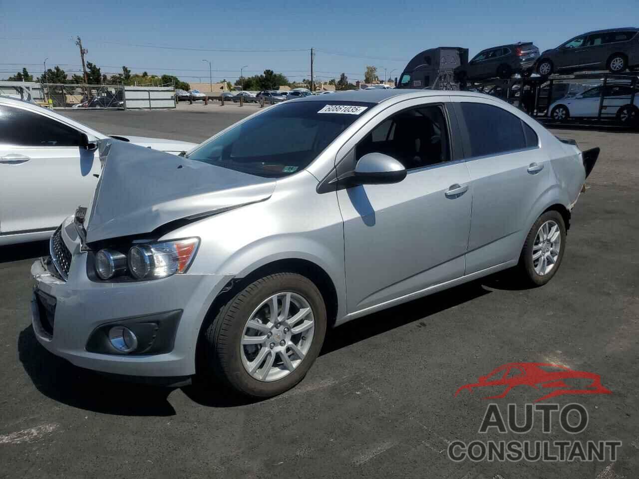 CHEVROLET SONIC 2012 - 1G1JC5SH0C4144617