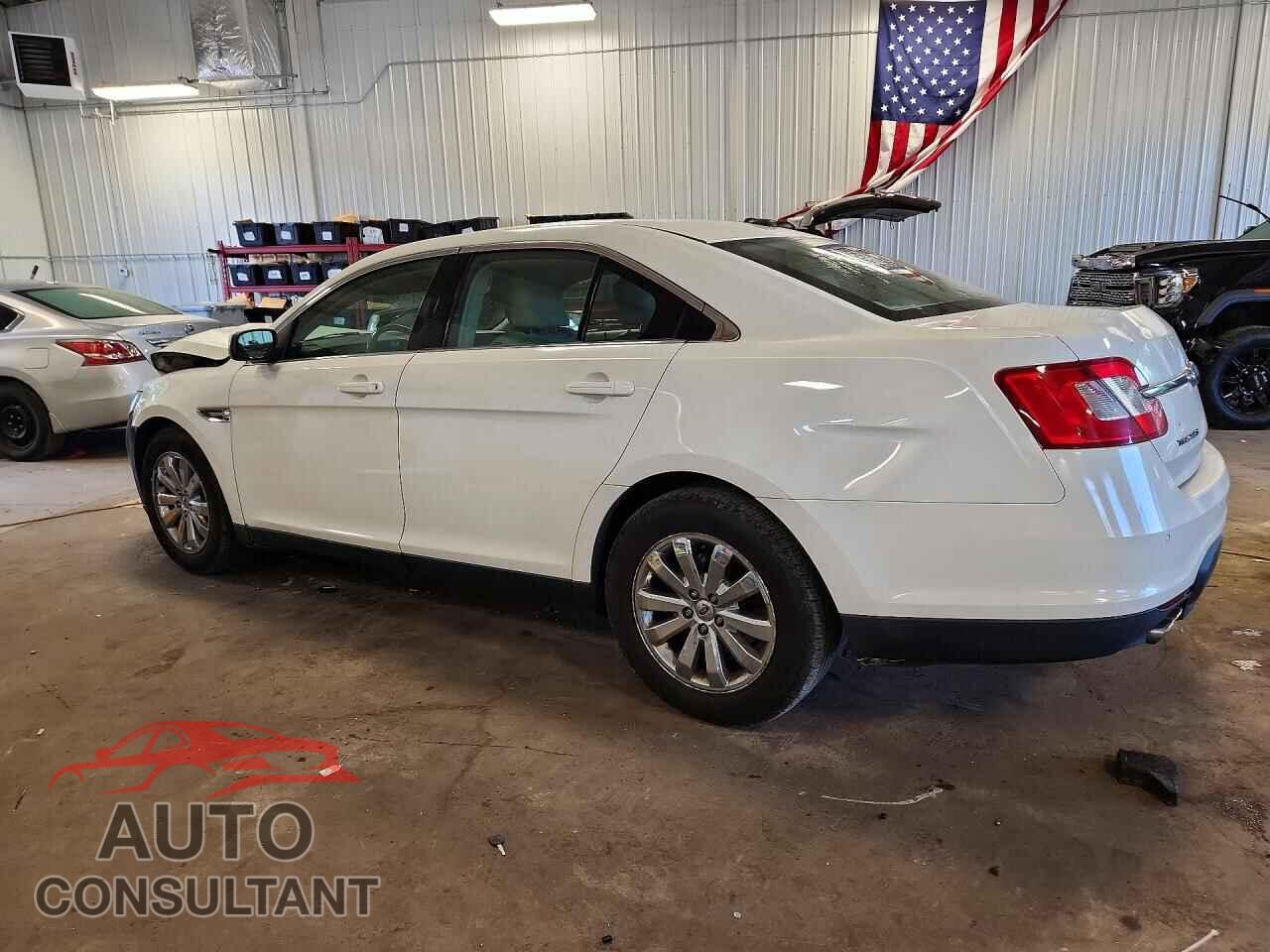 FORD TAURUS 2010 - 1FAHP2EW5AG118440