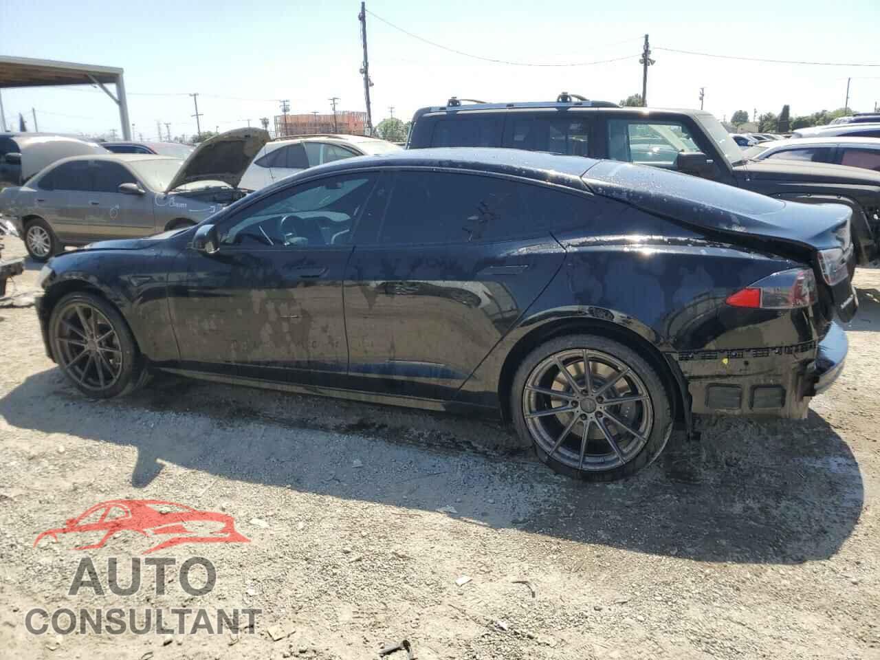 TESLA MODEL S 2018 - 5YJSA1E23JF246758