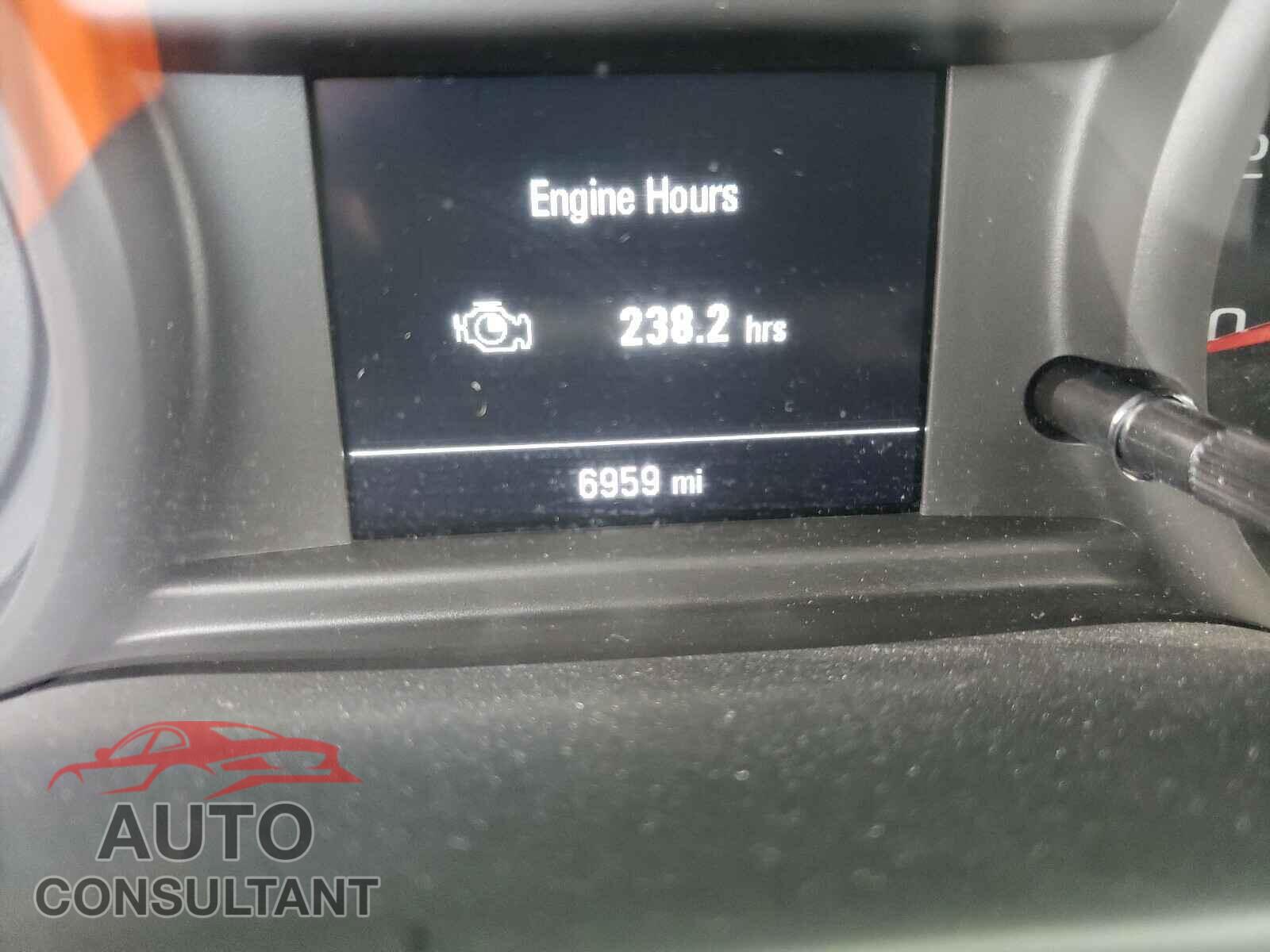 CHEVROLET SILVERADO 2021 - 1GCRWBEH3MZ123793