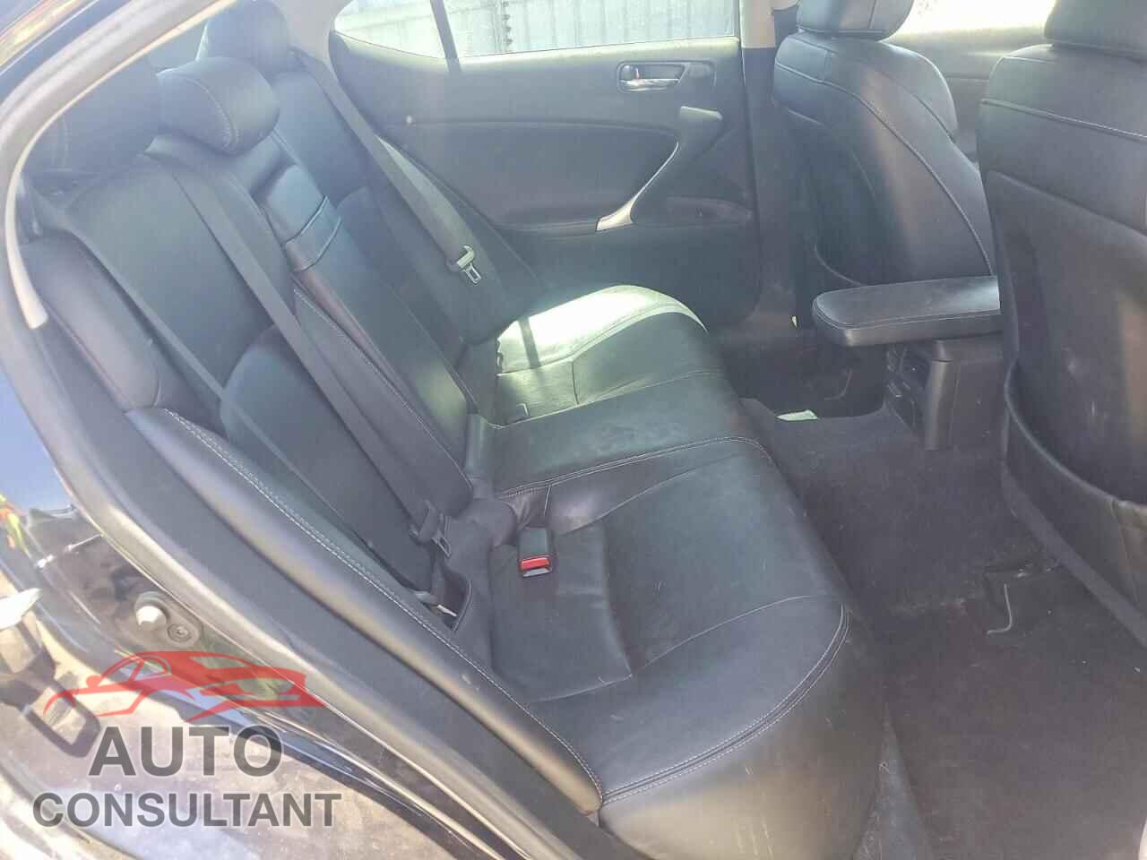 LEXUS IS 2010 - JTHBF5C22A5113744