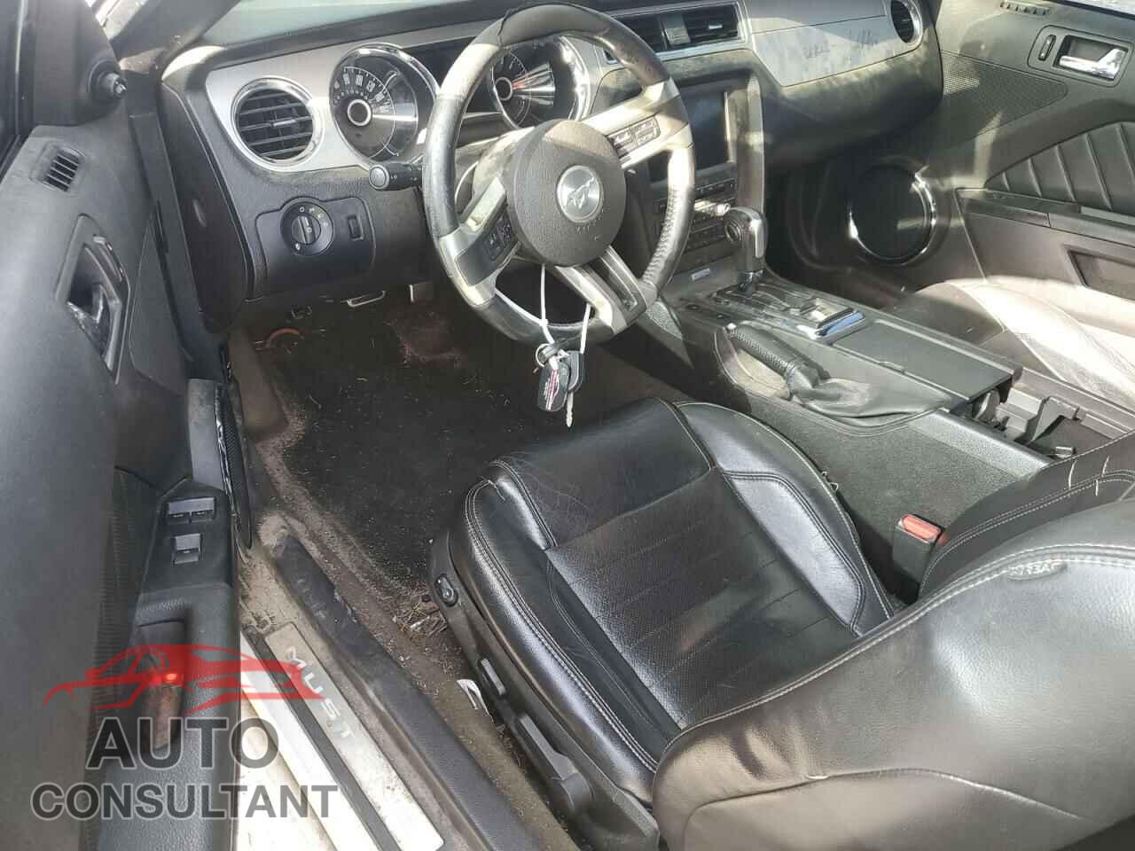 FORD MUSTANG 2014 - 1ZVBP8FF4E5225687