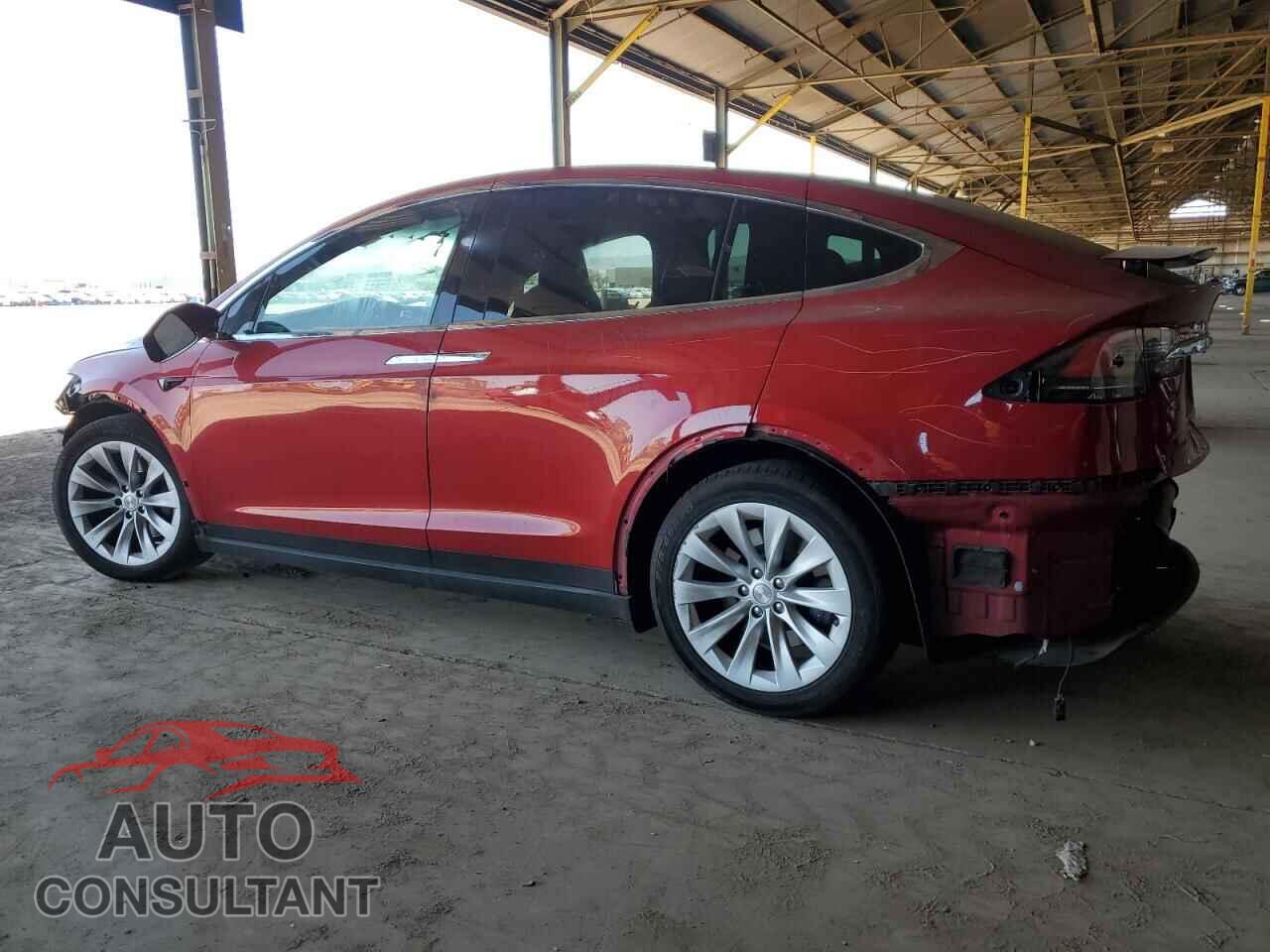 TESLA MODEL X 2017 - 5YJXCDE21HF055612