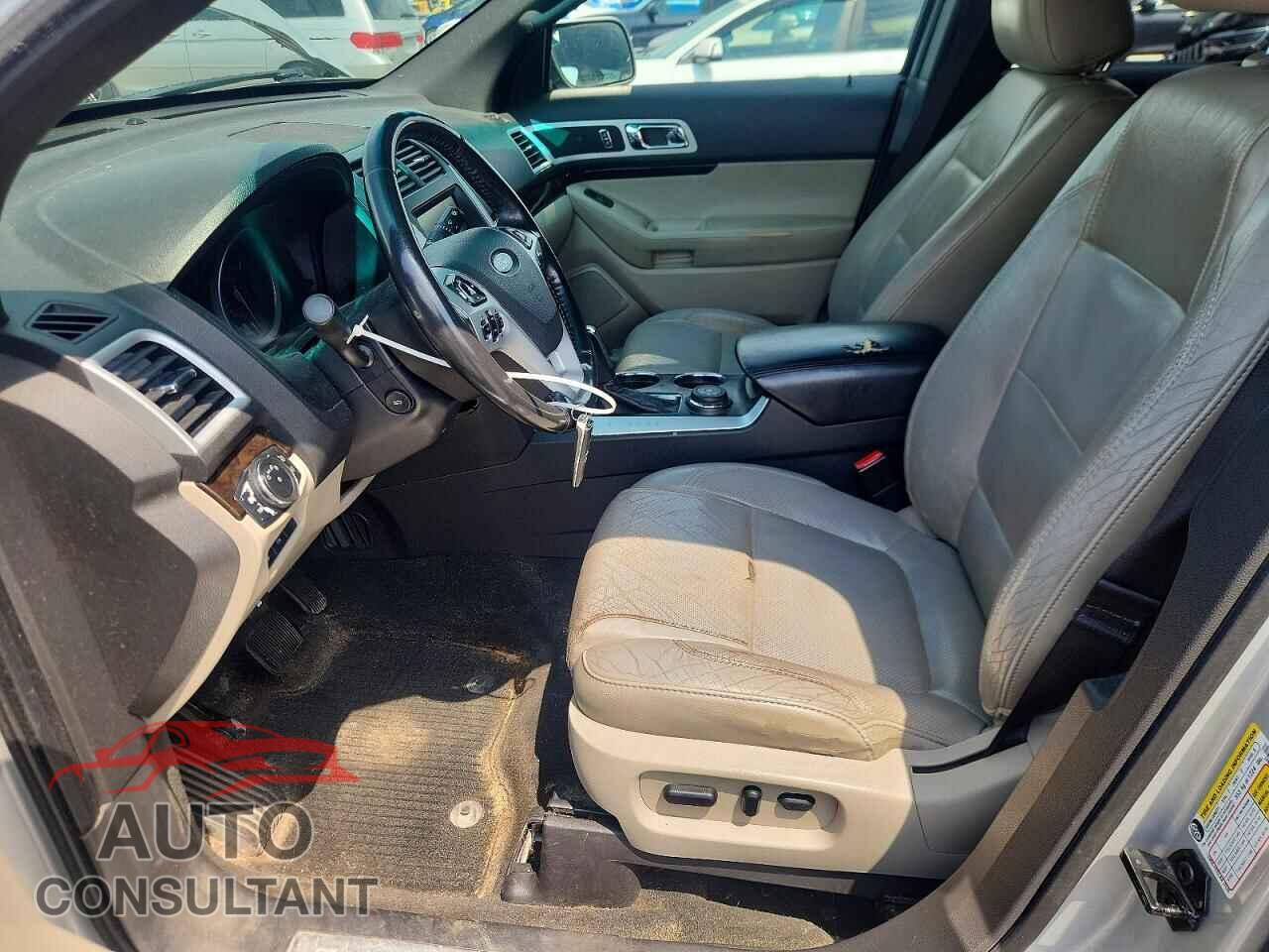 FORD EXPLORER 2012 - 1FMHK8F81CGA07023