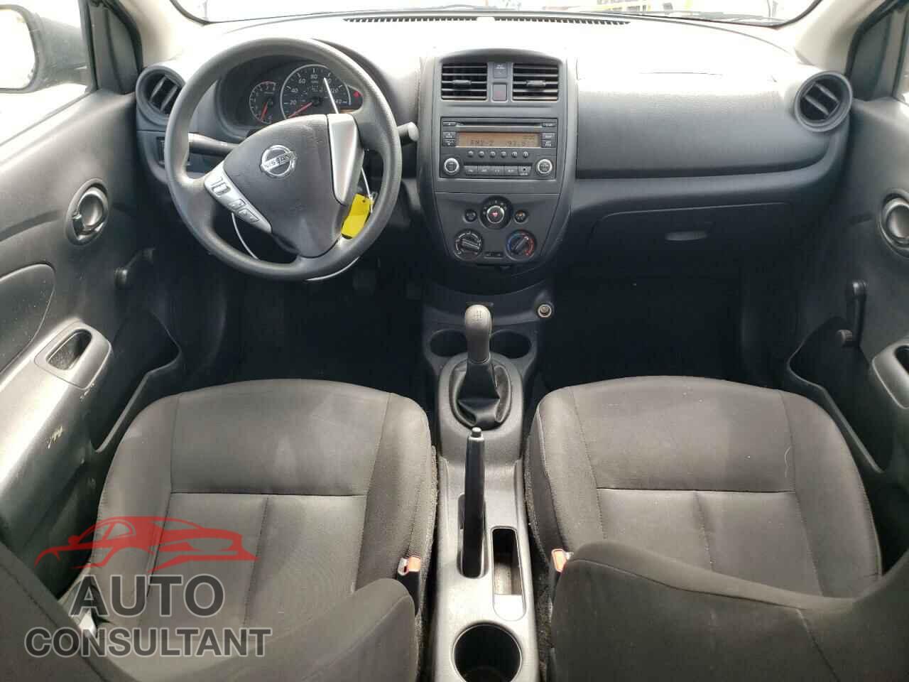 NISSAN VERSA 2017 - 3N1CN7AP1HL867346