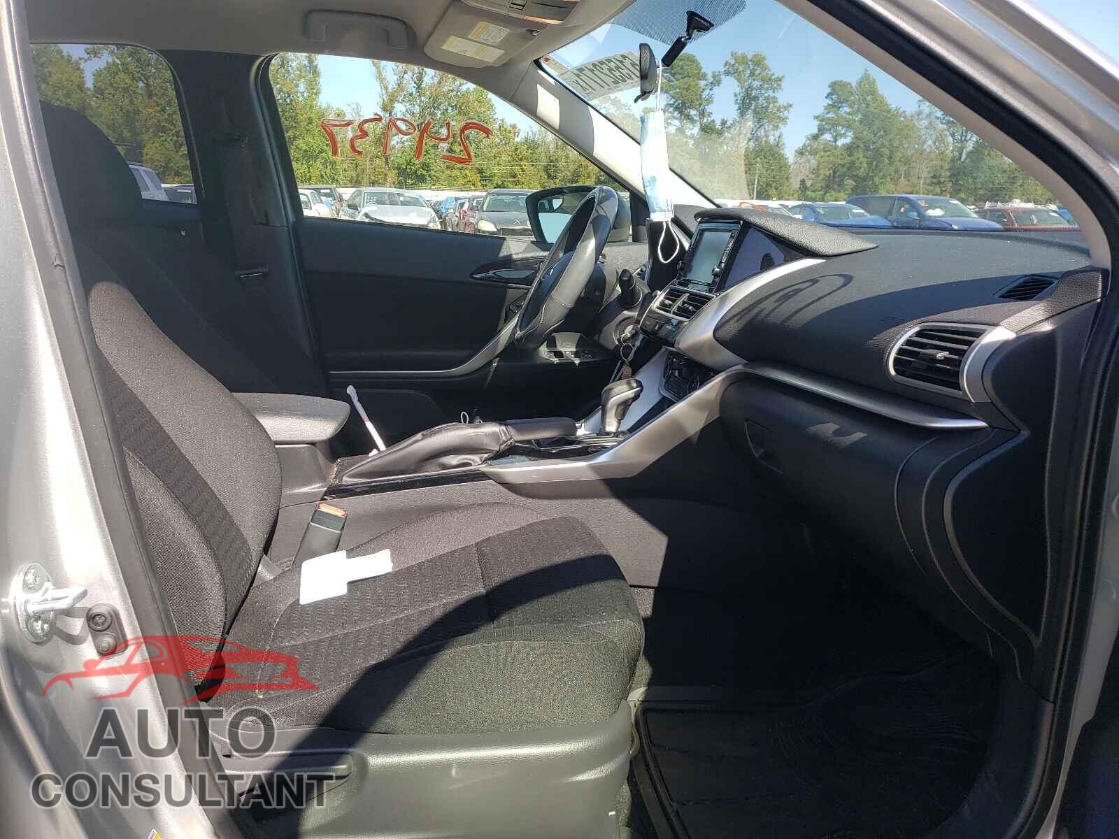 MITSUBISHI ECLIPSE 2018 - JA4AS3AA7JZ042597