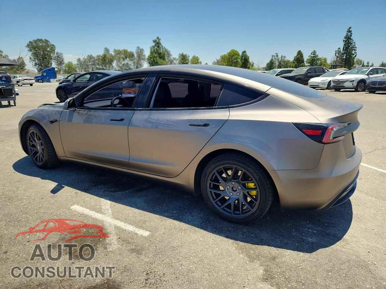 TESLA MODEL 3 2024 - 5YJ3E1EB0RF792809