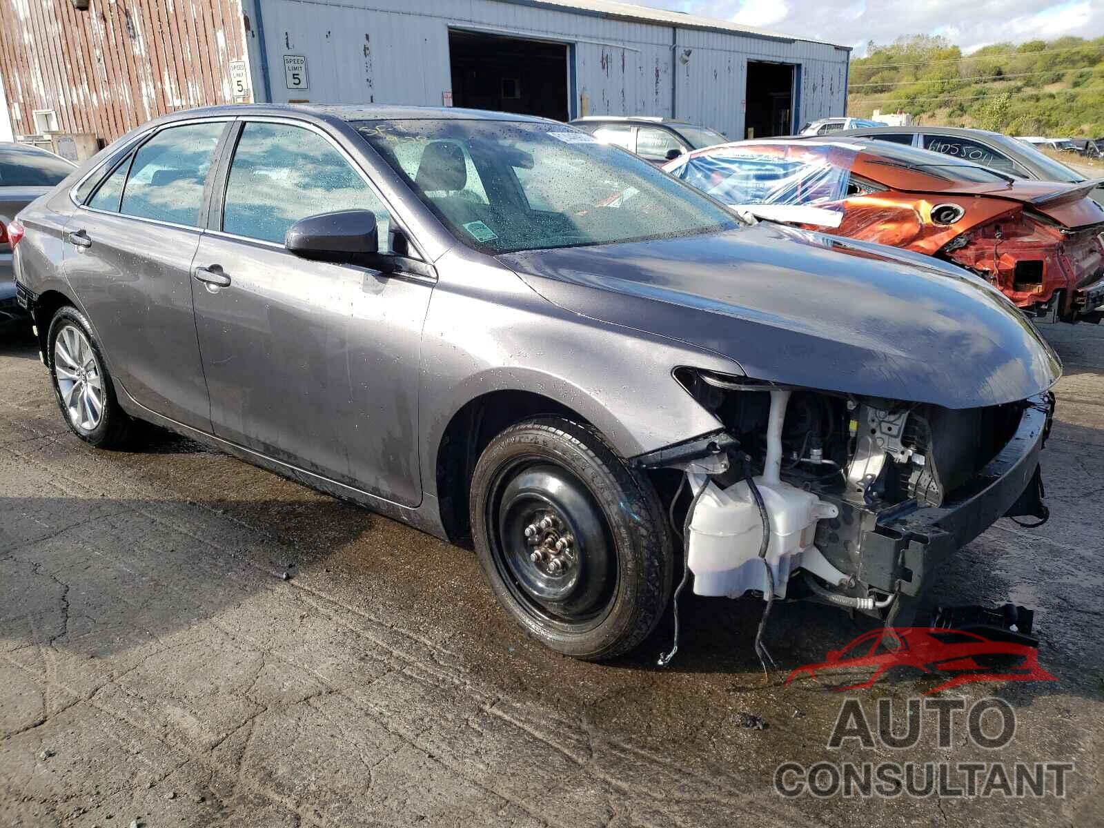 TOYOTA CAMRY 2016 - 4T4BF1FK7GR525941