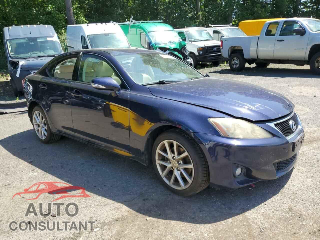 LEXUS IS 2011 - JTHCF5C20B5047491