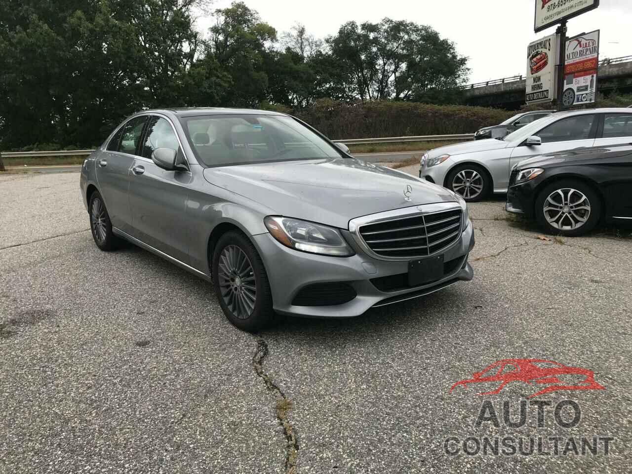 MERCEDES-BENZ C-CLASS 2016 - 55SWF4KB5GU160903