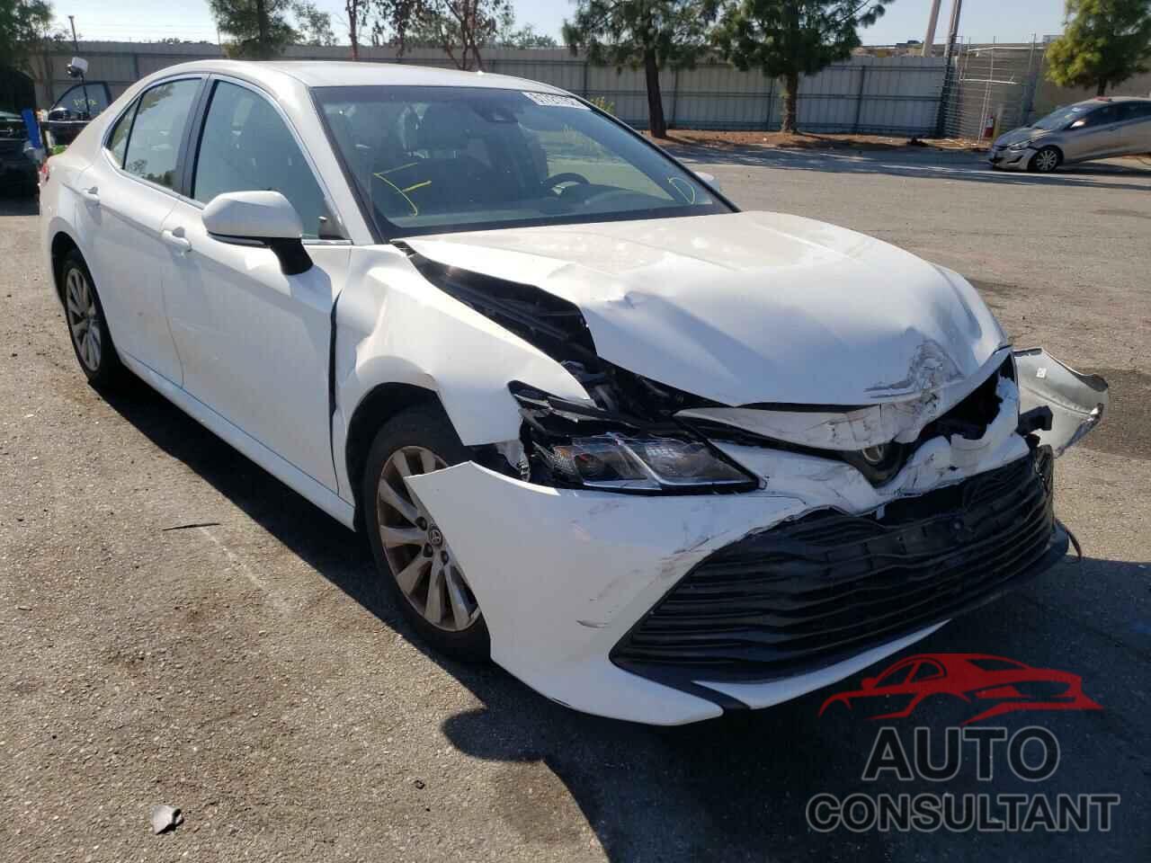 TOYOTA CAMRY 2018 - JTNB11HK4J3068976