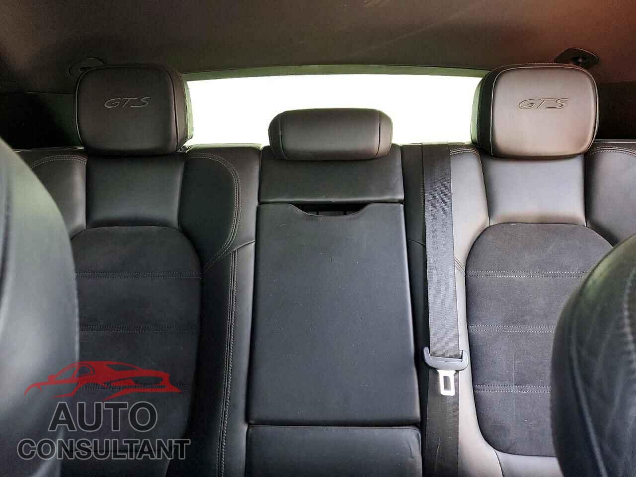 PORSCHE MACAN 2017 - WP1AG2A5XHLB50132