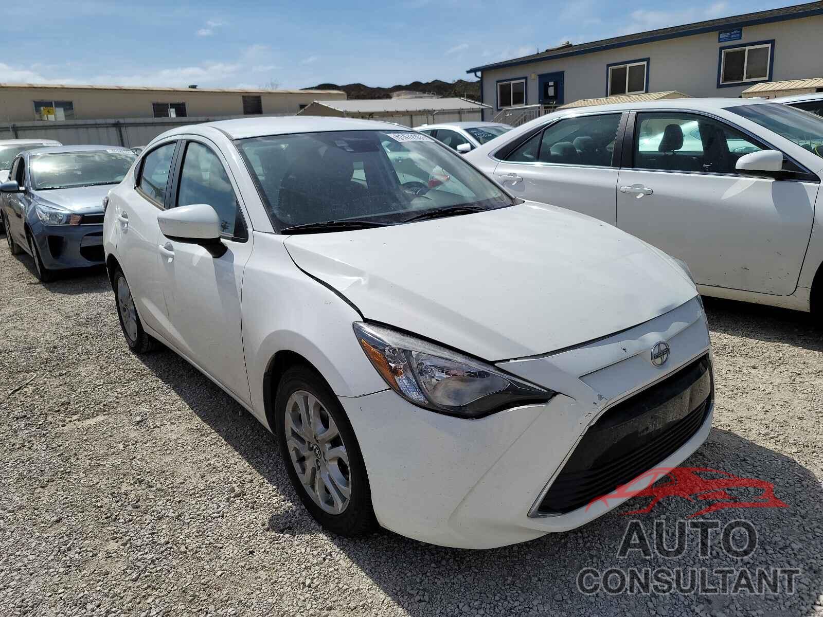 TOYOTA SCION 2016 - 3MYDLBZV1GY139199