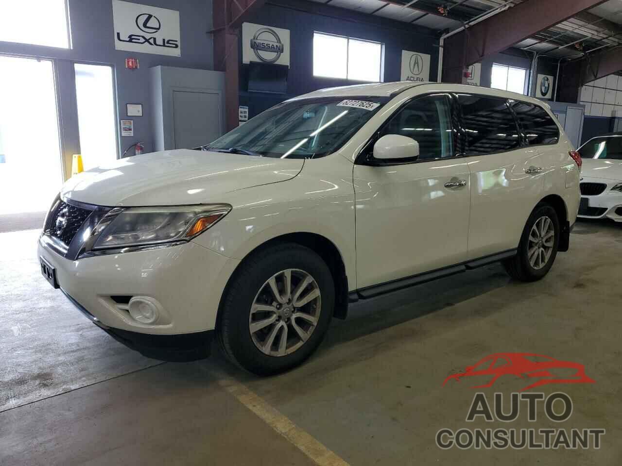 NISSAN PATHFINDER 2015 - 5N1AR2MM6FC614458
