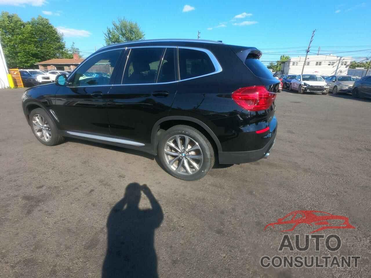 BMW X3 2019 - 5UXTR9C55KLR09611