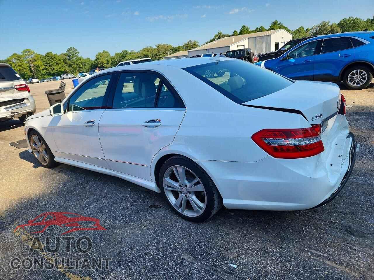 MERCEDES-BENZ E-CLASS 2013 - WDDHF5KB1DA772641