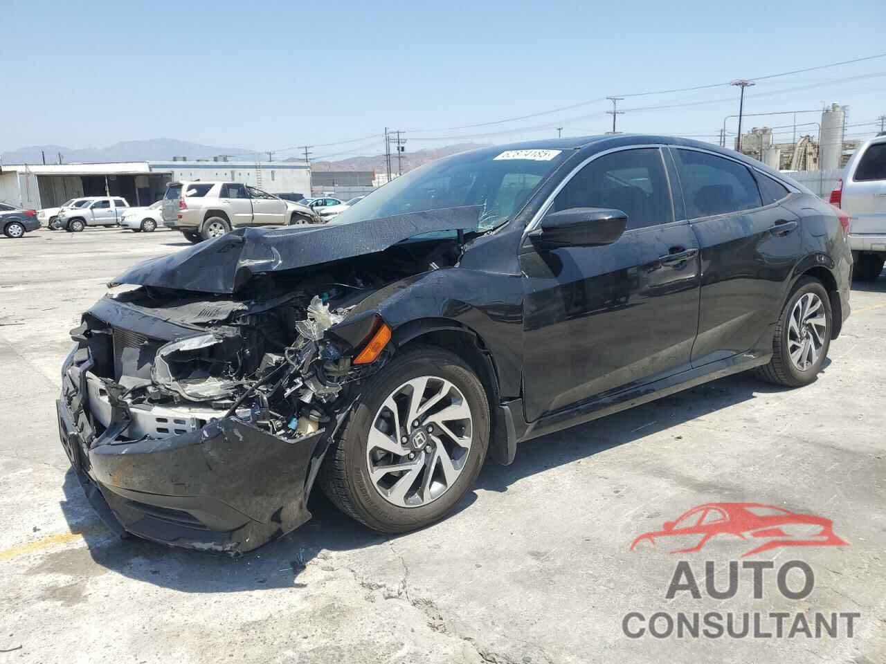 HONDA CIVIC 2018 - 2HGFC2F77JH568746