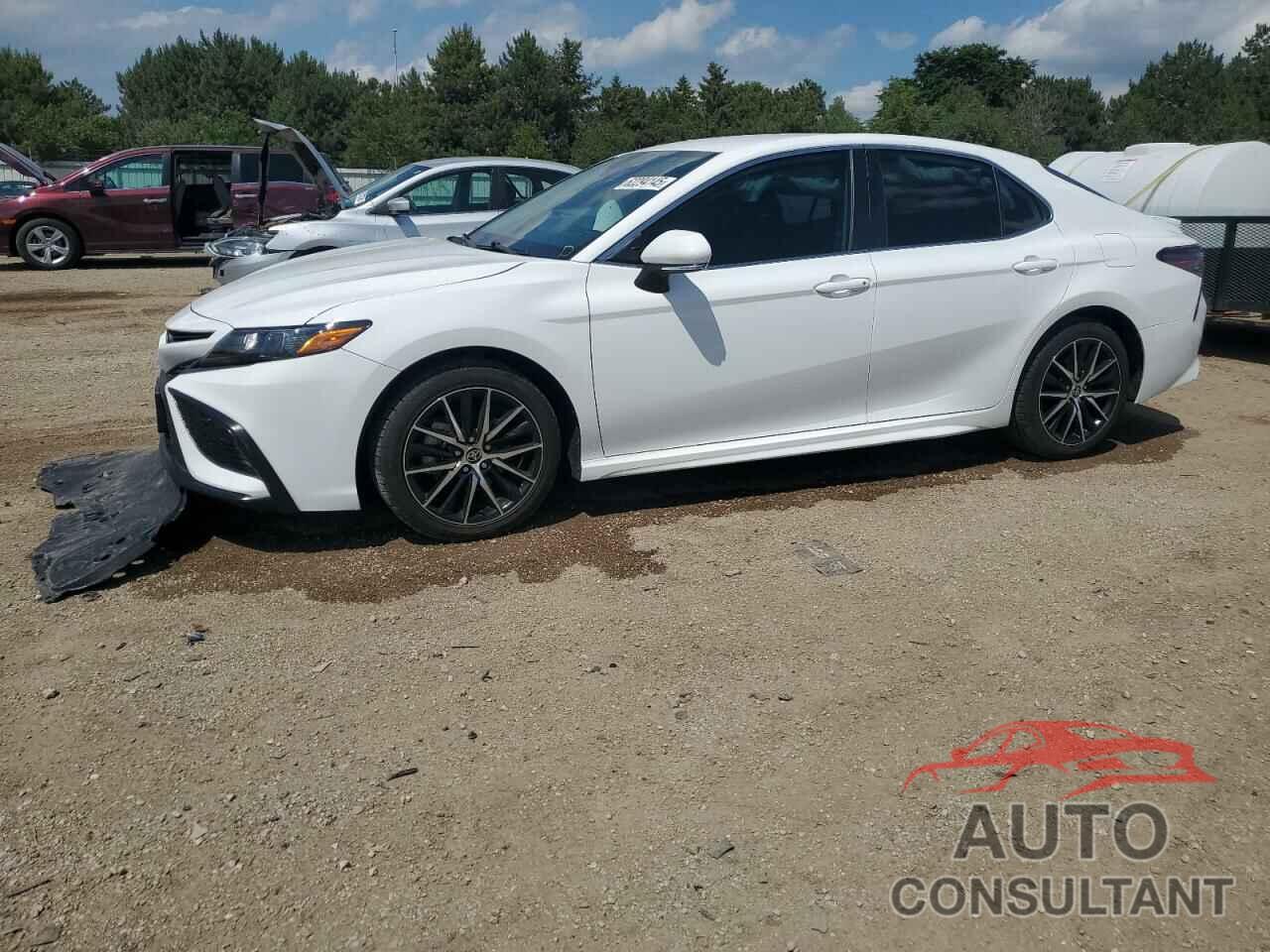 TOYOTA CAMRY 2023 - 4T1G11AK9PU790060
