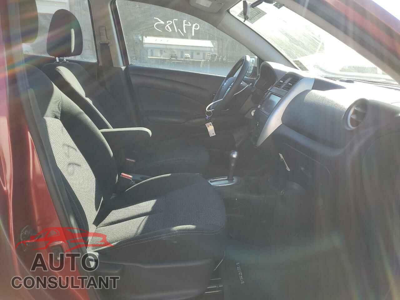 NISSAN VERSA 2019 - 3N1CN7AP3KL824361