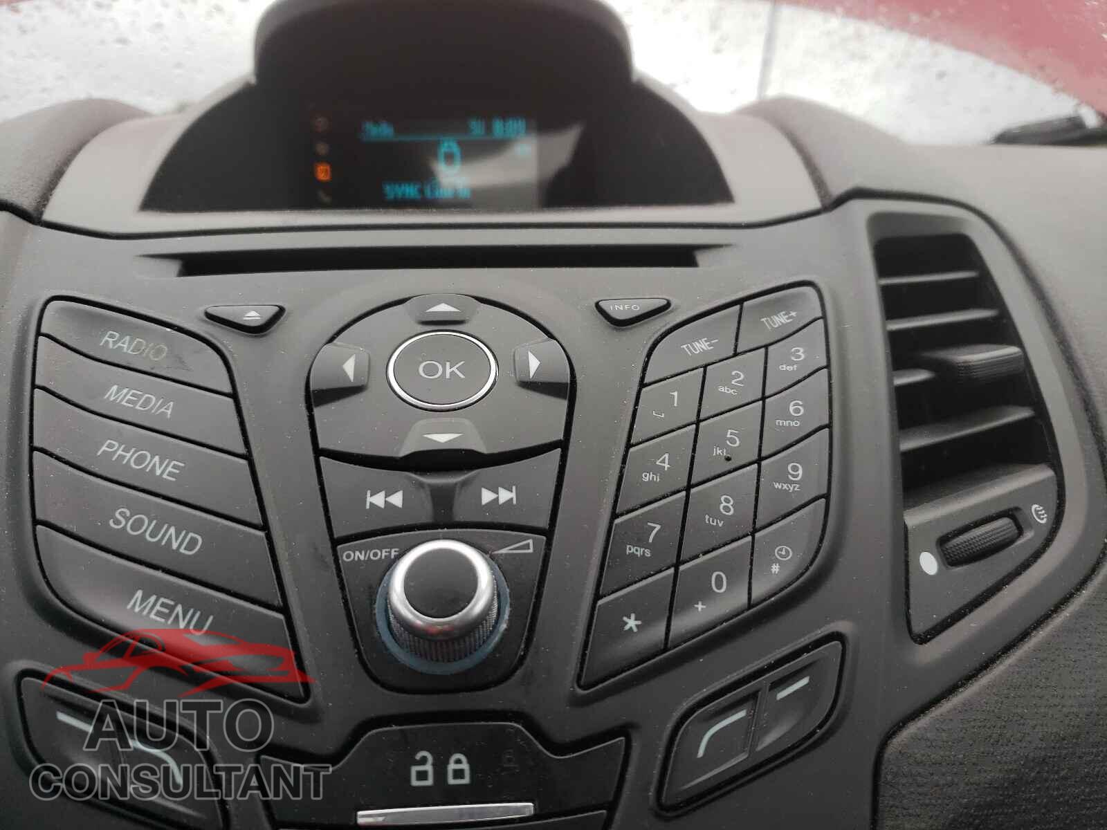 FORD FIESTA 2017 - 3FADP4BJ7HM153645
