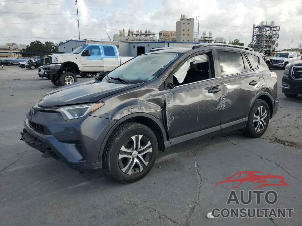 TOYOTA RAV4 2017 - JTMZFREV5HJ121238