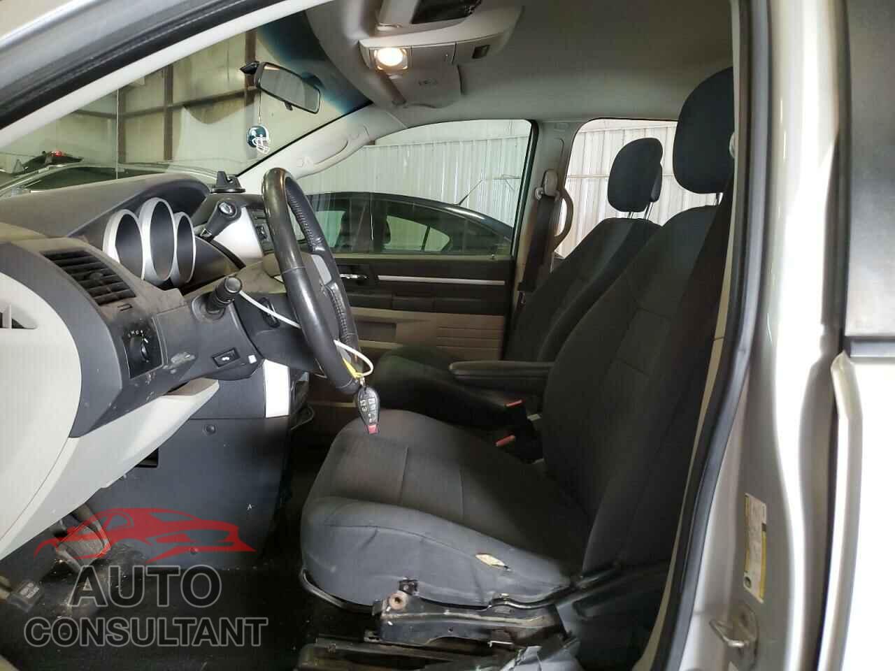 DODGE CARAVAN 2010 - 2D4RN3D17AR438120