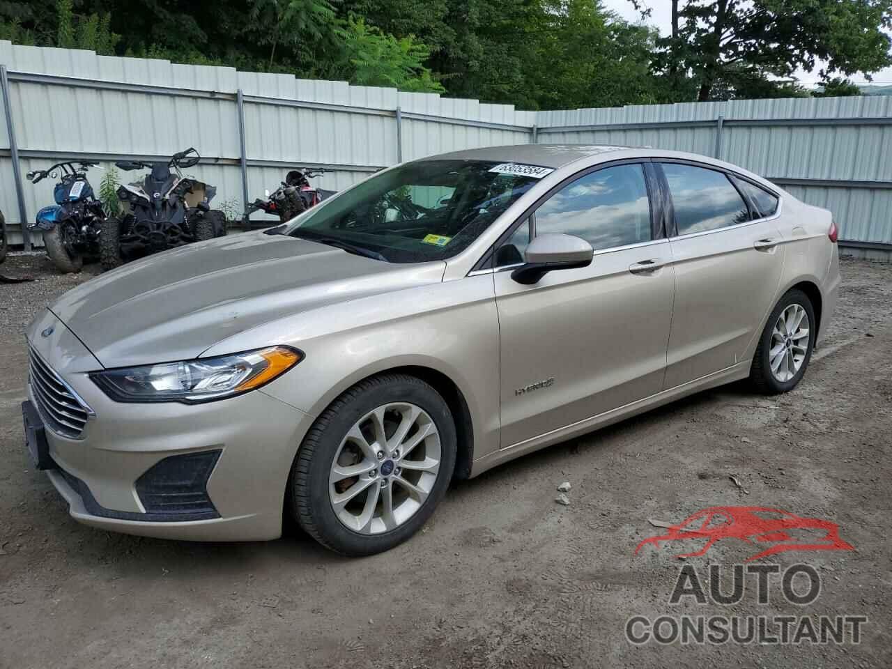 FORD FUSION 2019 - 3FA6P0LU4KR157043