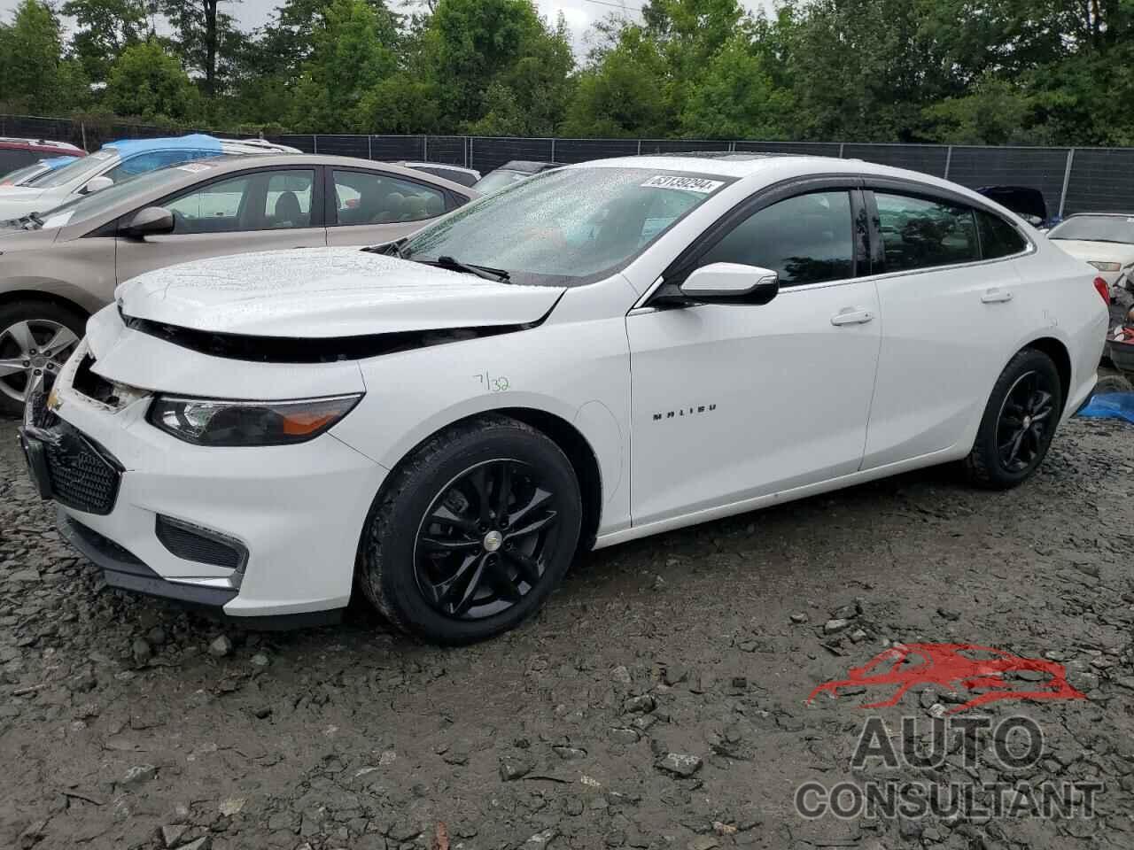 CHEVROLET MALIBU 2018 - 1G1ZD5ST1JF227558