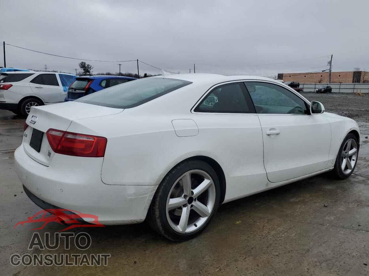 AUDI A5 2009 - WAUDK78T09A014925