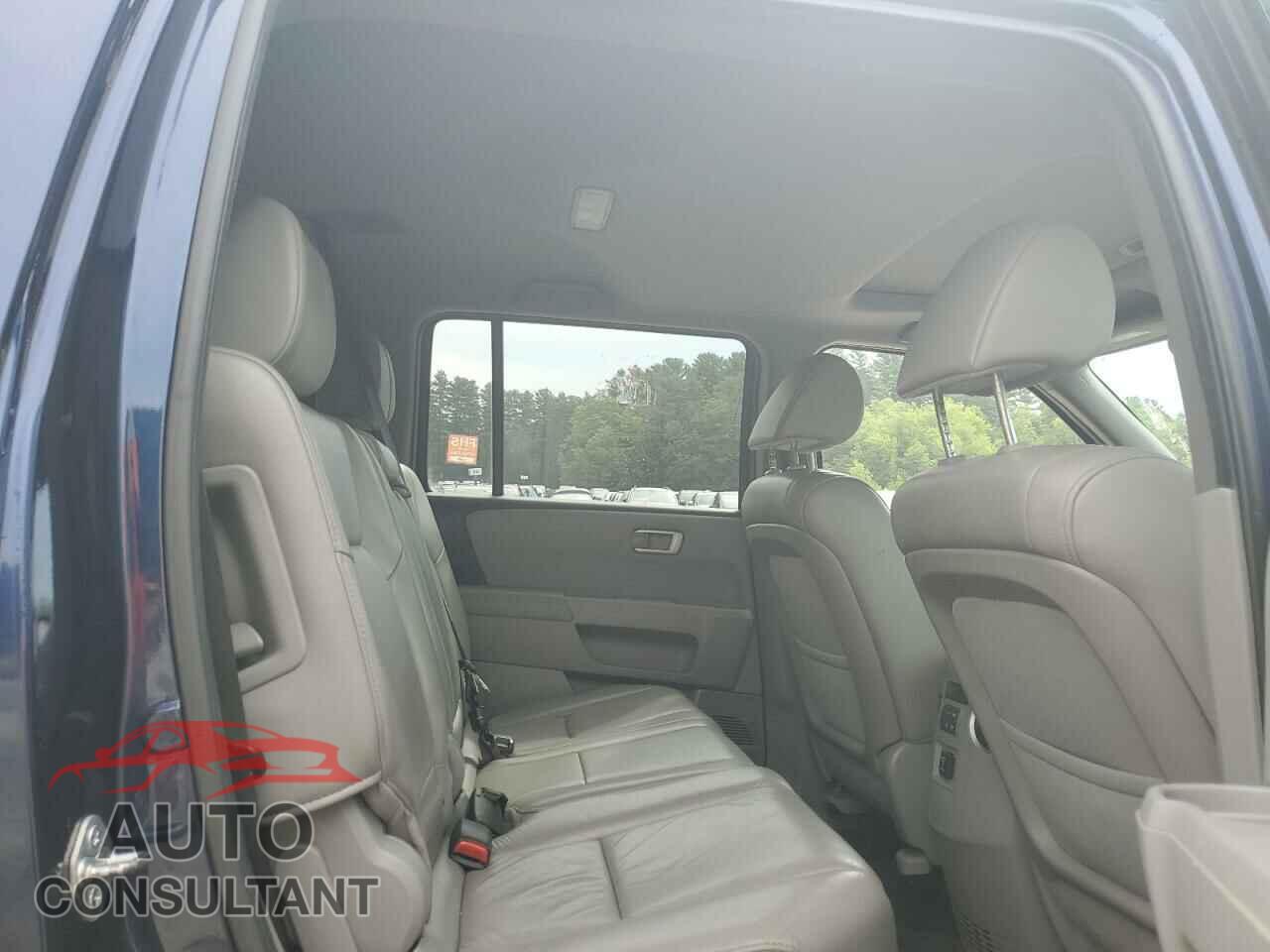 HONDA PILOT 2013 - 5FNYF4H56DB054113